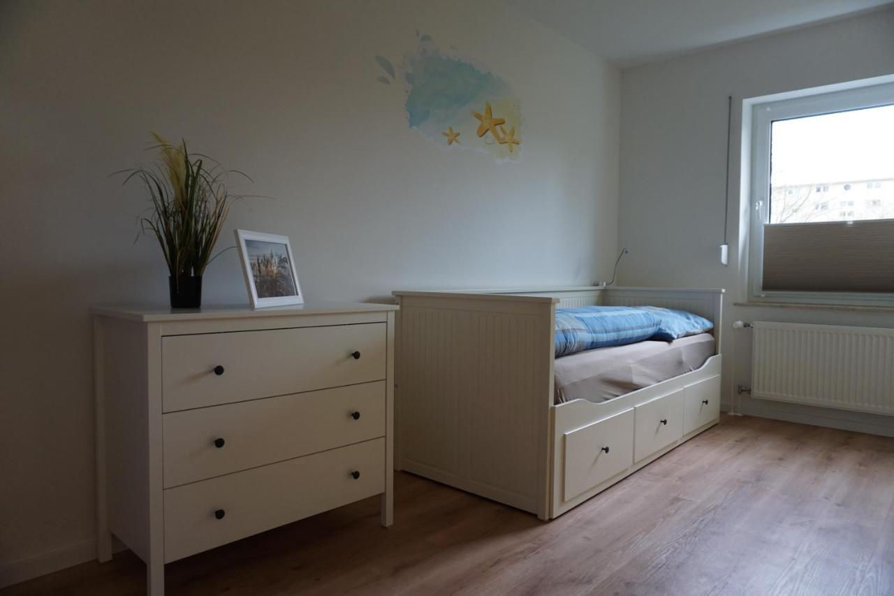 Meerzeit-Sellin Exteriör bild
